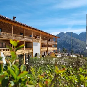 Hotel Berghotel&chalets Adersberg, Grassau (Bavaria)